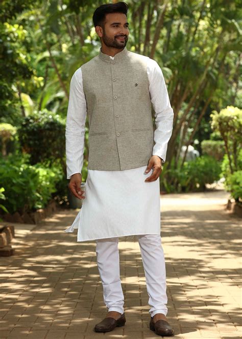 Kurta Pajama With Nehru Jacket