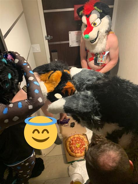 Blfc Hallway Cum Pizza Image Gallery Know Your Meme