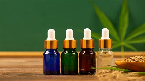 CBD cos è dove si trova cosa dice la legge è legale assumerlo