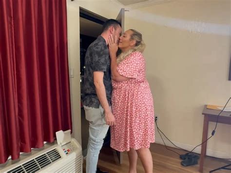 Pizza Delivery Guy Fucks A Big Ass Woman Xhamster