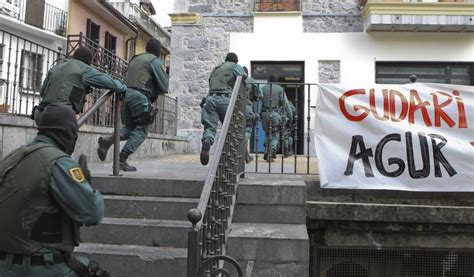 Euskadi Homenajear A V Ctimas Que Acusaron De Torturas A La Guardia