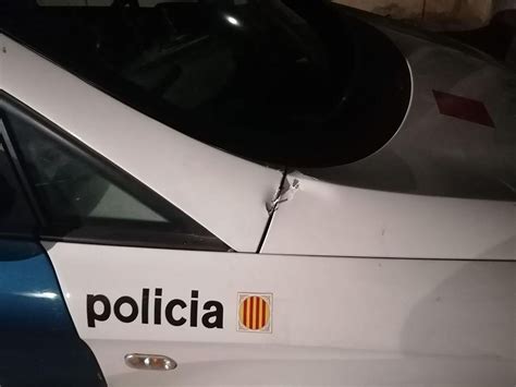 Fotos Emboscada Contra La Polic A Atacados Tres Coches Patrulla En