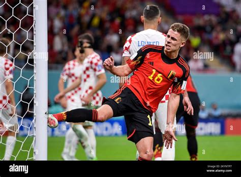 Doha Katar Dezember Thorgan Hazard Of Belgium Reagiert W Hrend