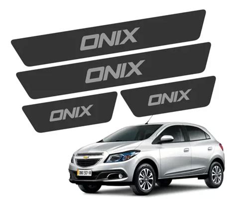 Kit Adesivo Soleira Preto Rugoso Chevrolet Onix Sol12 Parcelamento