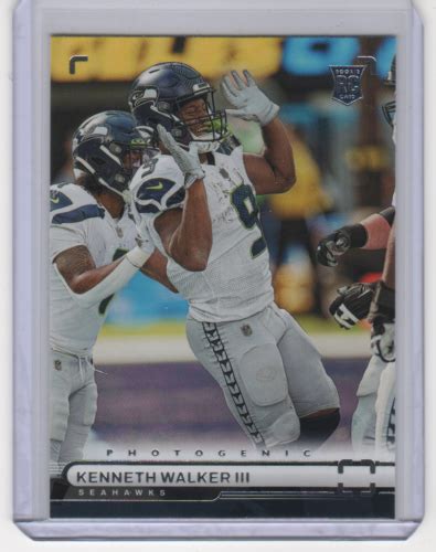 KENNETH WALKER III 2022 Panini Chronicles PHOTOGENIC ROOKIE 37 SEATTLE