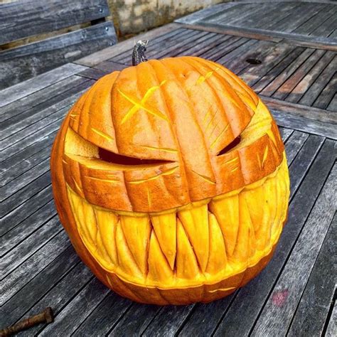 40 Inspiring Pumpkin Carving Ideas For Halloween 2021