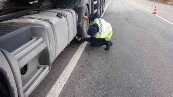 Hisarc Kta Jandarma Trafik Ekiplerinden K Lasti I Denetimi