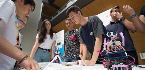 RetoTech Fundación Endesa premia a jóvenes emprendedores Endesa