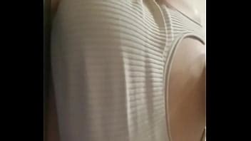 Lotus Fang Tira Titty Se Burlan De XVIDEOS