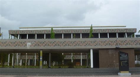 dewan majlis building