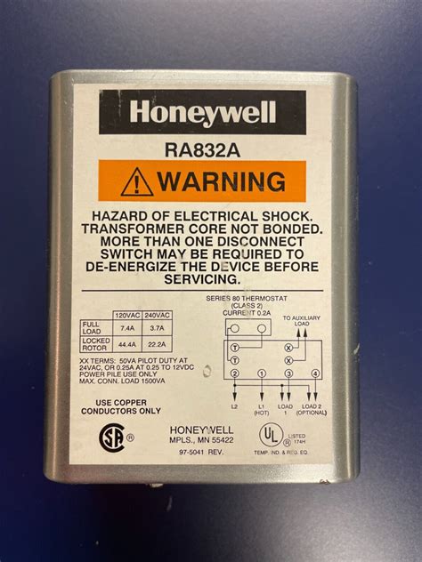 Honeywell Tradeline RA832 A 1074 Switching Relay RA832A 1074 RA832A1074