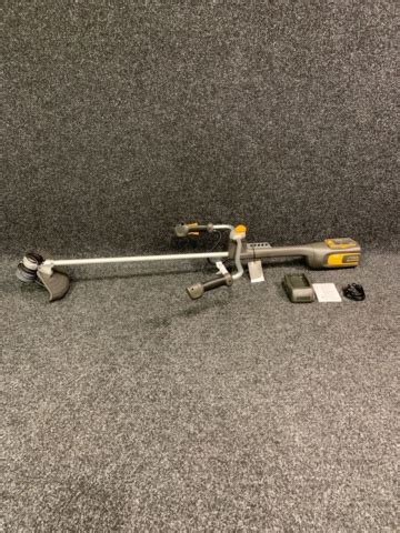 Grass Trimmer Stiga SBC 700 D AE Battery PS Auction We Value The