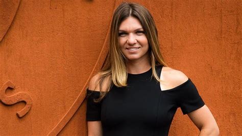 Simona Halep zâmbește din nou Fostul lider mondial a surprins pe toată