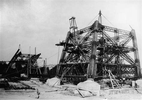 Le Foto E La Storia Della Costruzione Della Torre Eiffel 1887 1889