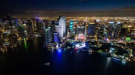 miami_night_skyline - Research