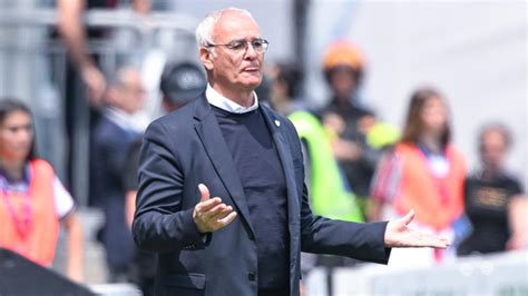 Ranieri Lascia Il Cagliari Non Allener Pi Club Gazzetta It