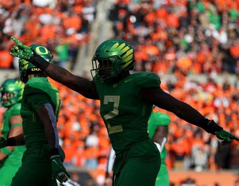 Oregon S Dj Johnson Drafted In Third Round By The Carolina Panthers