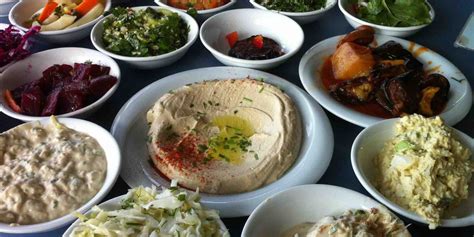 Pictures of Israeli Food and Culture