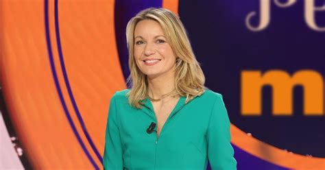 Perrine jusqu à minuit en streaming direct et replay sur CANAL myCANAL