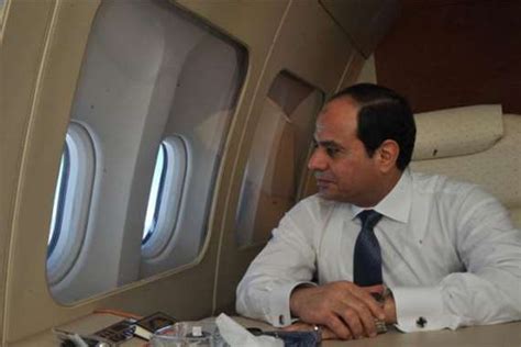 On the President's plane! - Egypt Independent