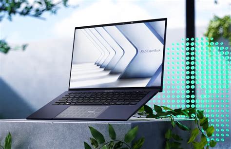 Asus Expertbook B9 990 Gramm Ultrabook Mit 2 8k Oled Display Und