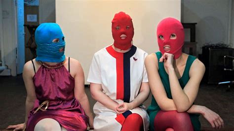 Russland verlängert Untersuchungshaft gegen Punkband Pussy Riots DER SPIEGEL