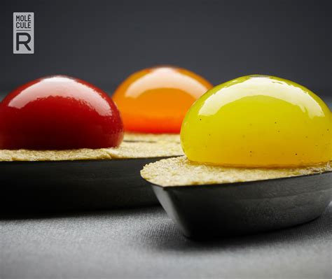 Bell pepper bubbles on olives - Molecular Gastronomy recipe