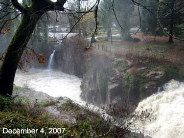 Falls City, Oregon,is a coast range mill town on the Little Lakiamute ...