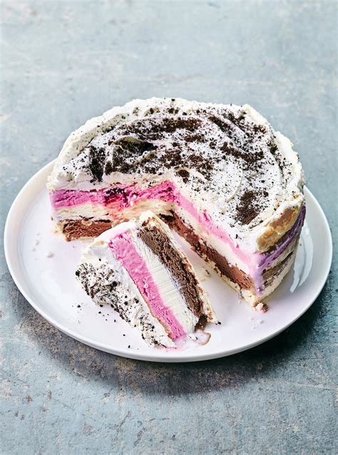 Gâteau étagé à la crème glacée RICARDO