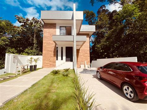 Casa de Condomínio na Avenida Frederico Baird 621 Ponta Negra em