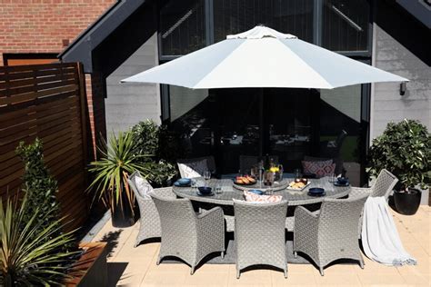 Supremo Amalfi 8 Seat Oval Dining Set Burleydam Garden Centre