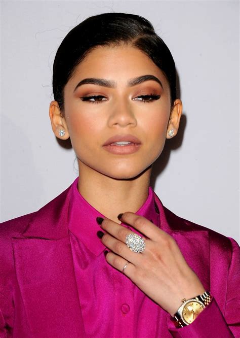 Pinterest Icyxvx Zendaya Makeup Zendaya Outfits Zendaya Style