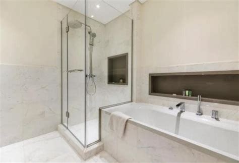 Exclusive Apartment in Downtown Dubai | LuxuryProperty.com