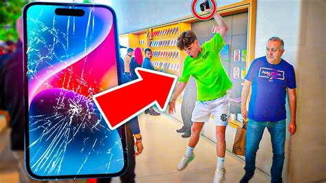 Smashing The Iphone 14 In Public Prank Youtube