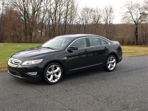 2010 Ford Taurus SHO AWD Review