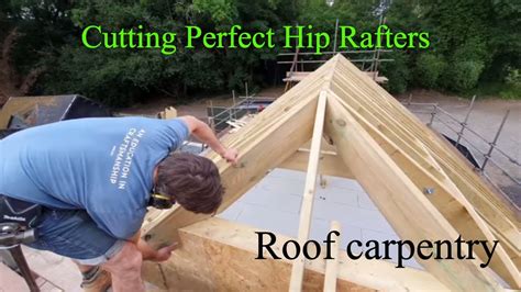 How To Cut Hip Rafter Points And Using A Splayed Birds Mouths Youtube