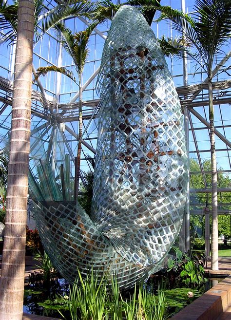 Standing Glass Fish By Frank Gehry 1986 Cowles Conservat Flickr