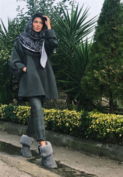 Stylish And Smartly Dressed Womens Fashion In Tehran