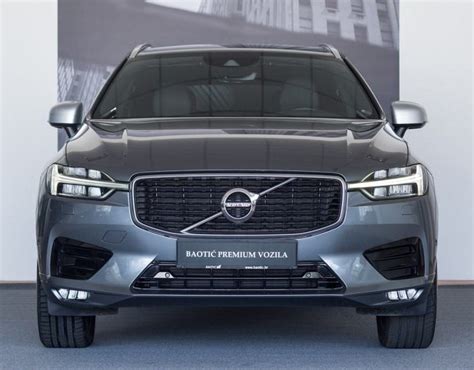 VOLVO XC60 D5 AWD AUTOM R DESIGN 2019 God