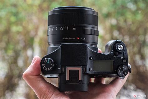 Sony Cyber Shot Rx10 Ii Review One Serious Superzoom