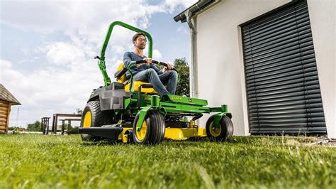 John Deere Z M Residential Ztrak Zero Turn Mower Rdo Equipment