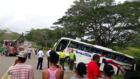 Bus De Brasilia Se Accidenta En La Cordialidad El Universal Cartagena