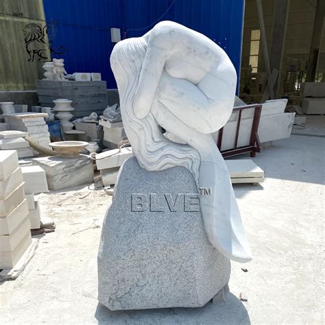 Blve Outdoor Garden Decoration Hand Carved Natural Stone Figure Statue