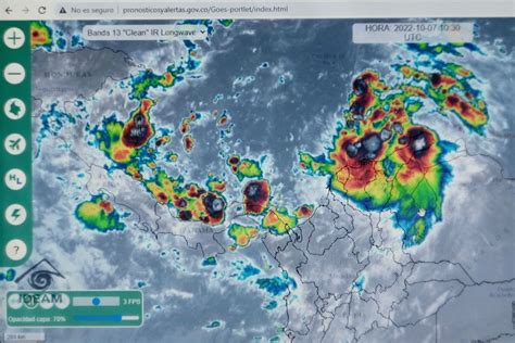 Depresión tropical 13 se convierte en la tormenta tropical Julia