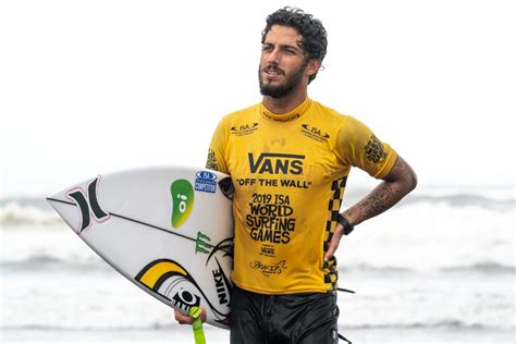 Filipe Toledo Deixa O ISA Foco No Mundial De Surf Inner Sport