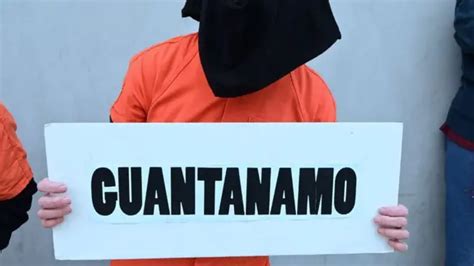 Las fotos secretas de los primeros detenidos en Guantánamo reveladas