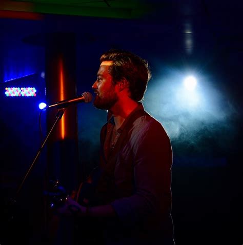 Lee Symons Music