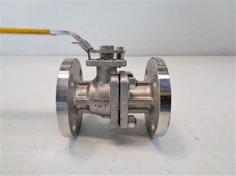 Flow Tek Cf M Piece Flanged Ball Valve F