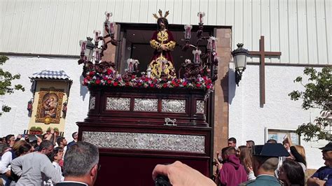 Salida De La Cofrad A Del Cristo Del Amor De Chiclana Youtube