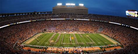 Know Your Stadiums Neyland Stadium Thunderjags Usa Jaguars Sports